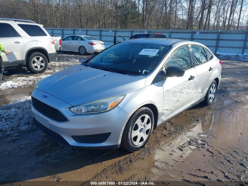 2017 Ford Focus S VIN: 1FADP3E22HL305993 Lot: 38587080