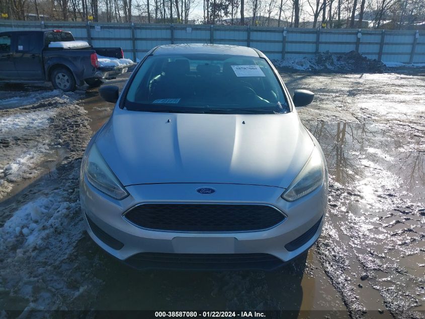 1FADP3E22HL305993 2017 Ford Focus S