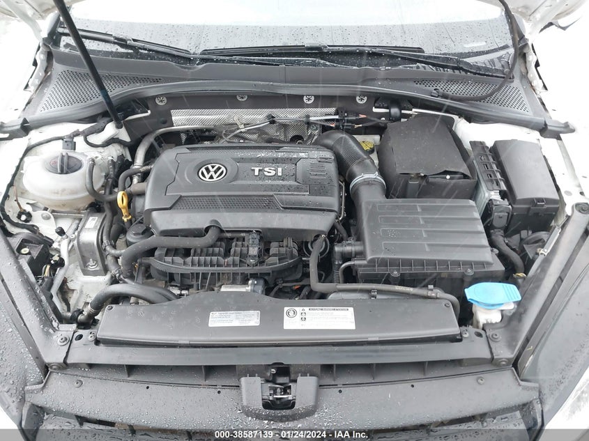 2017 VOLKSWAGEN GOLF SPORTWAGEN TSI S - 3VWA17AUXHM502936