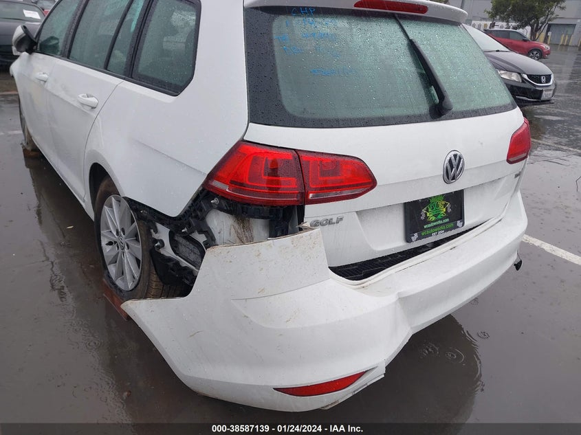 2017 VOLKSWAGEN GOLF SPORTWAGEN TSI S - 3VWA17AUXHM502936