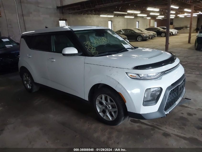 2020 Kia Soul S VIN: KNDJ23AU7L7058846 Lot: 38588548