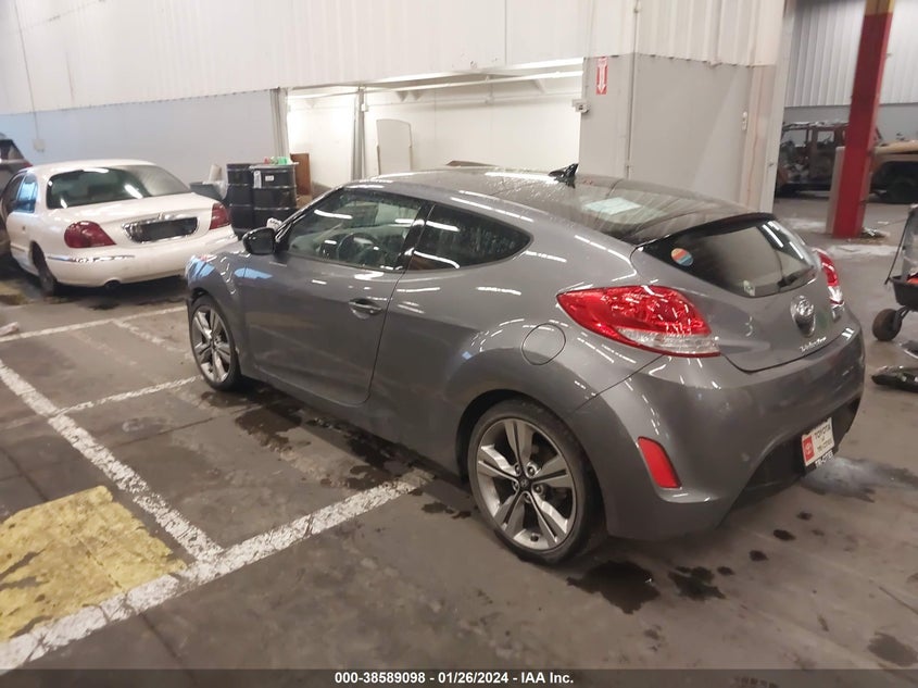2016 Hyundai Veloster VIN: KMHTC6AD4GU268797 Lot: 38589098