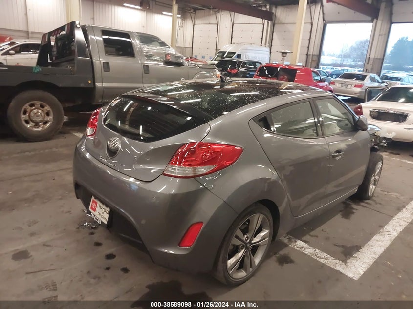 2016 Hyundai Veloster VIN: KMHTC6AD4GU268797 Lot: 38589098
