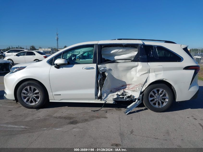 5TDYRKEC0MS034112 2021 TOYOTA SIENNA, photo no. 14