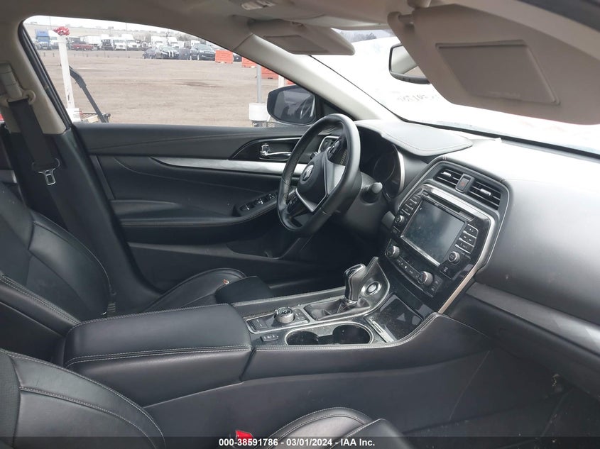 VIN 1N4AA6AP5HC442126 2017 NISSAN MAXIMA 3.5 SV