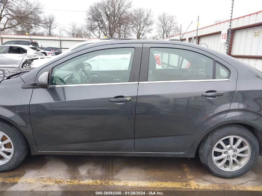 2019 Chevrolet Sonic Lt Auto VIN: 1G1JD5SBXK4110059 Lot: 38592350