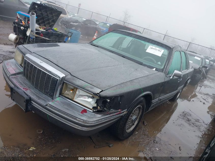 1LNLM81W3NY756770 1992 Lincoln Town Car Executive