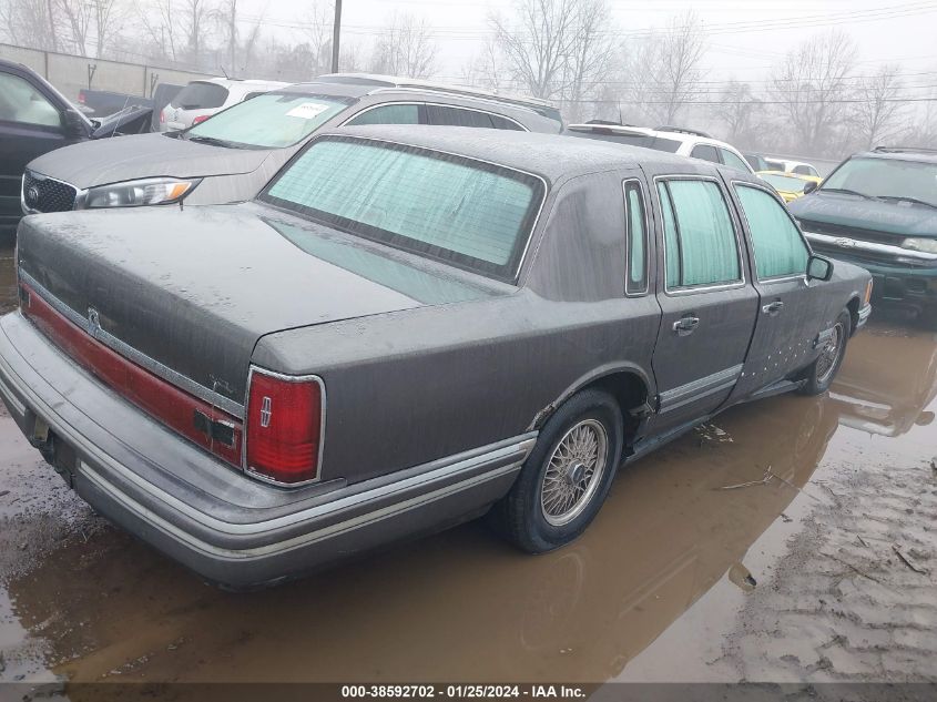 1LNLM81W3NY756770 1992 Lincoln Town Car Executive