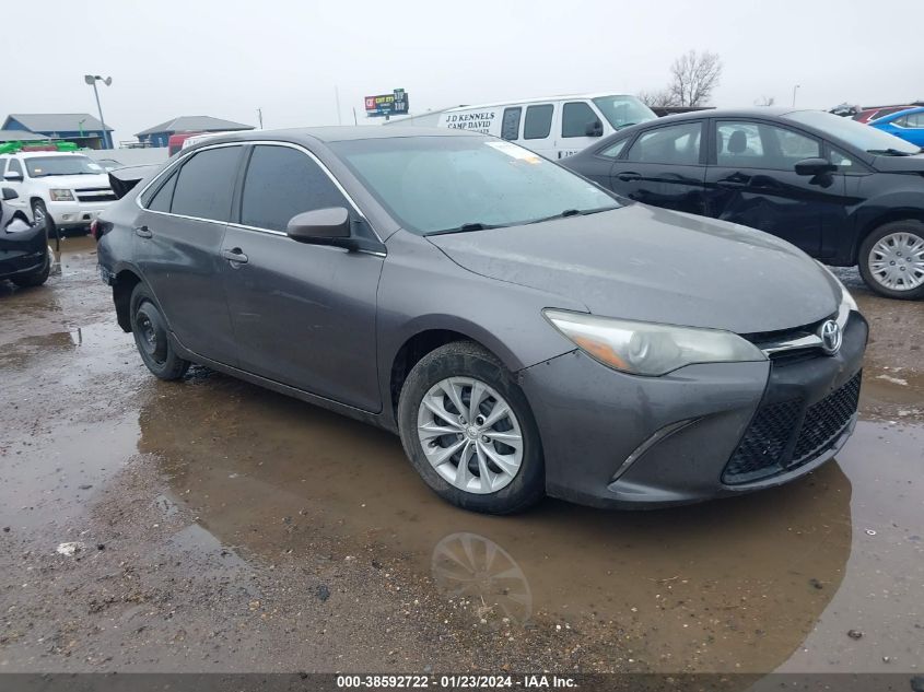 4T1BF1FK8FU970228 2015 Toyota Camry Se