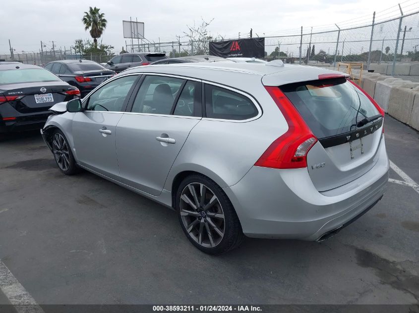 2015 Volvo V60 T5 Platinum VIN: YV140MEMXF1270175 Lot: 38593211