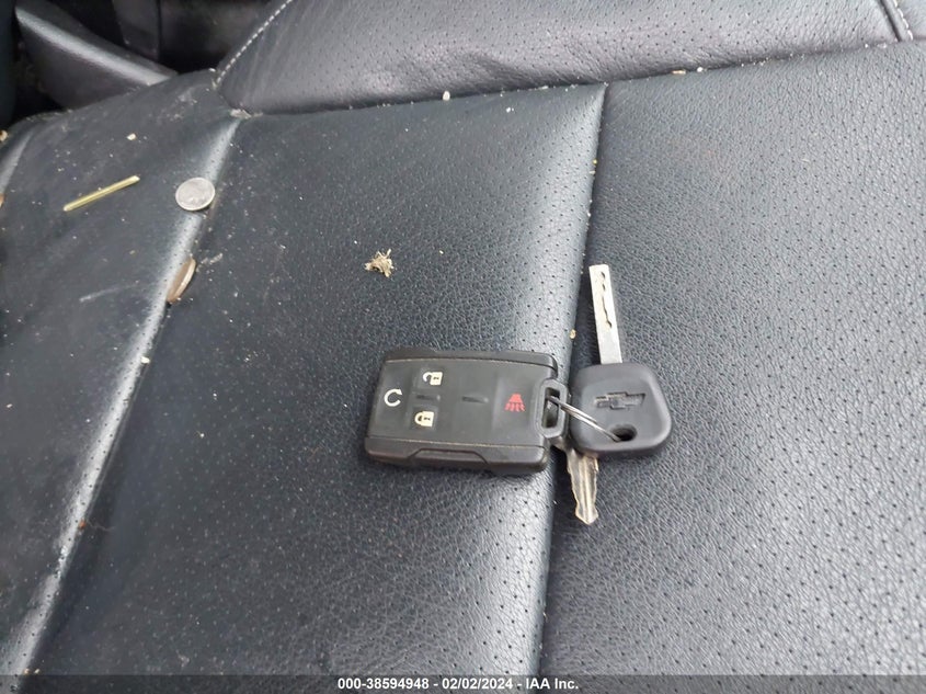 2017 CHEVROLET SILVERADO 1500 2LT - 1GCVKREC6HZ323371