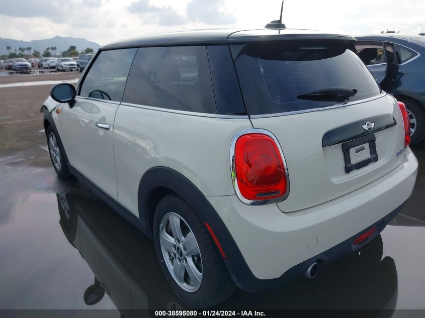 2016 Mini Hardtop Cooper VIN: WMWXP5C50G2D15586 Lot: 38595080