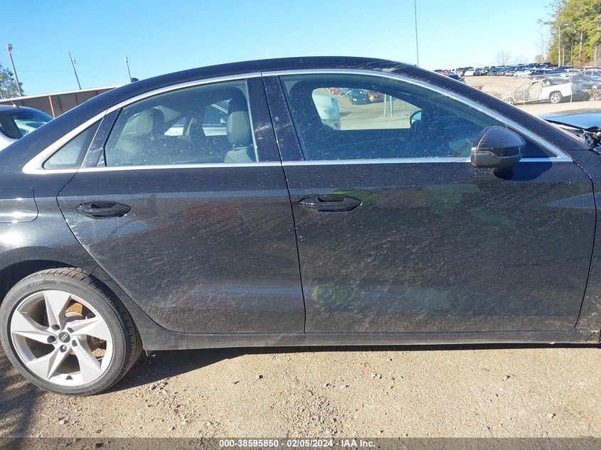 2022 AUDI A3 PREMIUM 40 TFSI FRONT-WHEEL DRIVE S TRONIC - WAUAUDGY6NA030081