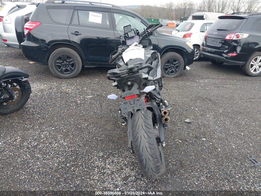 2023 BMW S 1000 XR - WB10E4304P6G61817