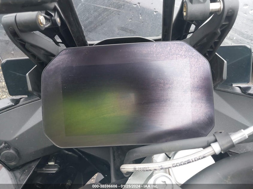 2023 BMW S 1000 XR - WB10E4304P6G61817