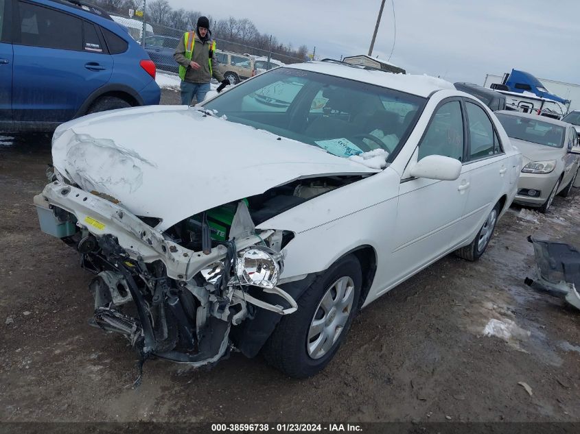 2004 Toyota Camry Le VIN: 4T1BE30K34U367031 Lot: 38596738