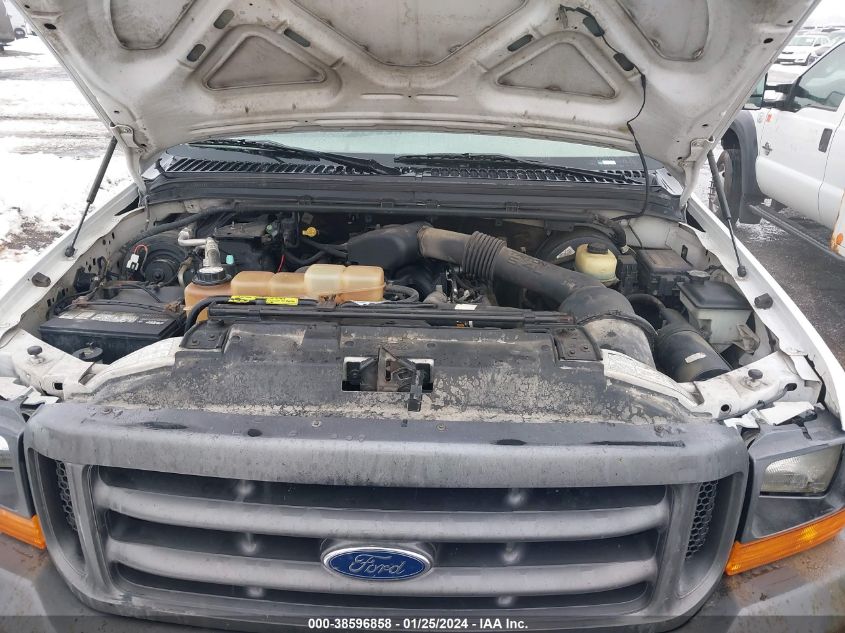 2001 Ford Super Duty F-350 Srw Lariat/Xl/Xlt VIN: 1FDSX35L21EA28326 Lot: 38596858