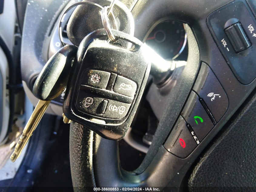 2015 KIA FORTE LX - KNAFK4A6XF5372632