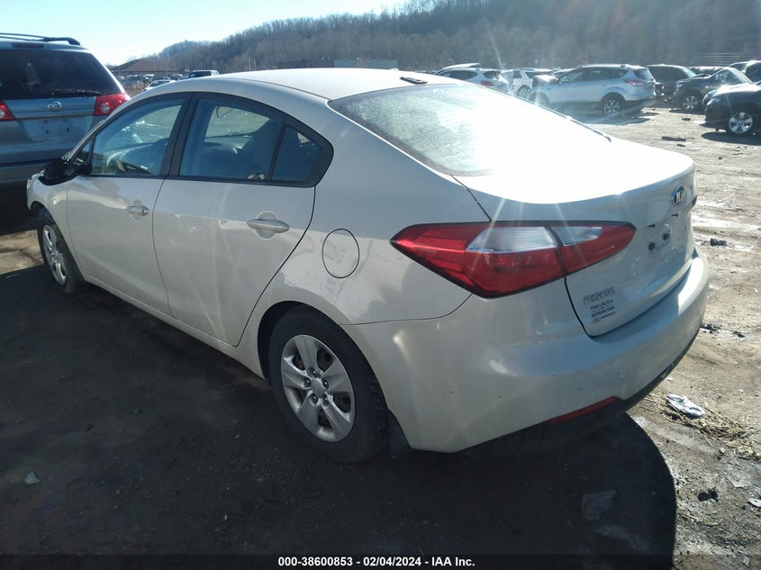2015 KIA FORTE LX - KNAFK4A6XF5372632