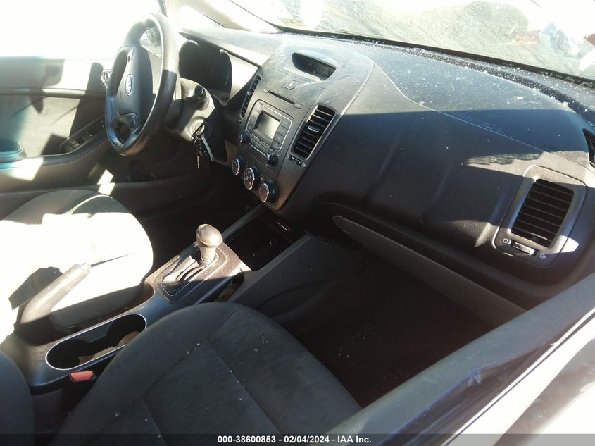 2015 KIA FORTE LX - KNAFK4A6XF5372632