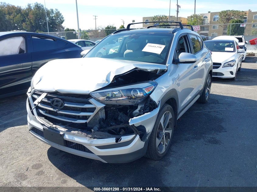 2018 HYUNDAI TUCSON VIN: KM8J33A21JU737873