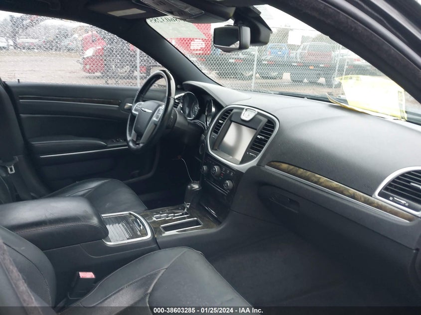 2012 Chrysler 300C VIN: 2C3CCAET9CH261225 Lot: 38603285