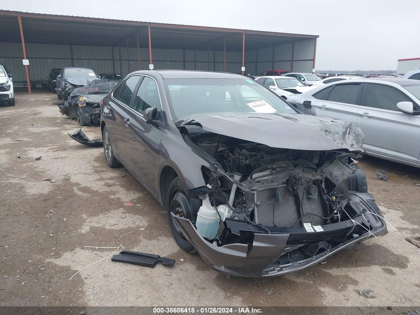 Image 1 of 2017 Toyota Camry  salvage vehicle - Lot #38606418 at IAAI