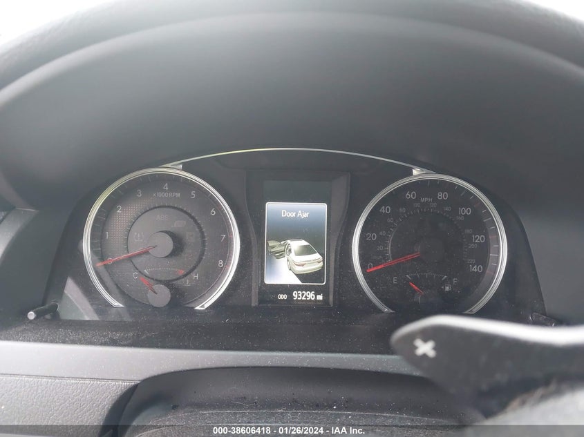 Image 7 of 2017 Toyota Camry  salvage vehicle - Lot #38606418 at IAAI