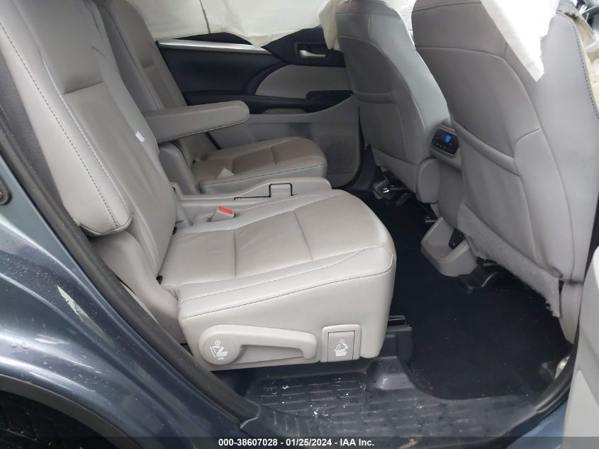 2019 Toyota Highlander Xle VIN: 5TDKZRFH4KS318087 Lot: 38607028