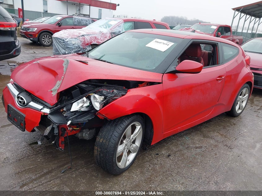 2014 Hyundai Veloster Base W/Red VIN: KMHTC6AD0EU216032 Lot: 38607694