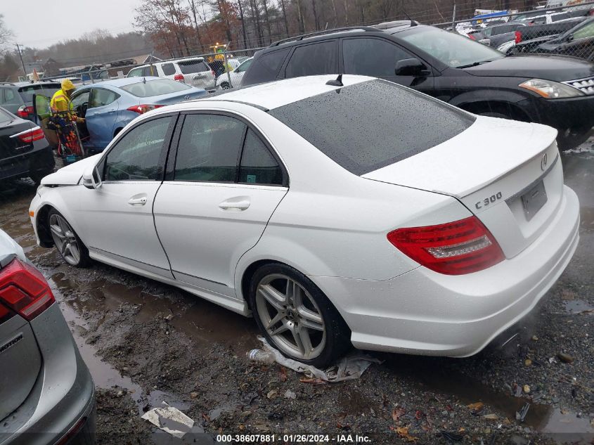 2013 Mercedes-Benz C 300 Luxury 4Matic/Sport 4Matic VIN: WDDGF8AB0DR247537 Lot: 38607881