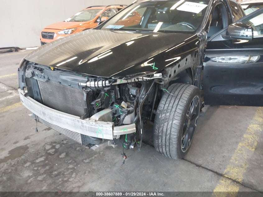 2018 MERCEDES-BENZ GLA VIN: WDCTG4GB1JJ406527