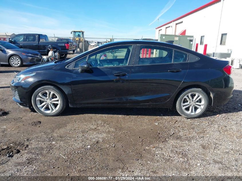 2019 Chevrolet Cruze Ls VIN: 1G1BC5SM7K7126002 Lot: 38608177