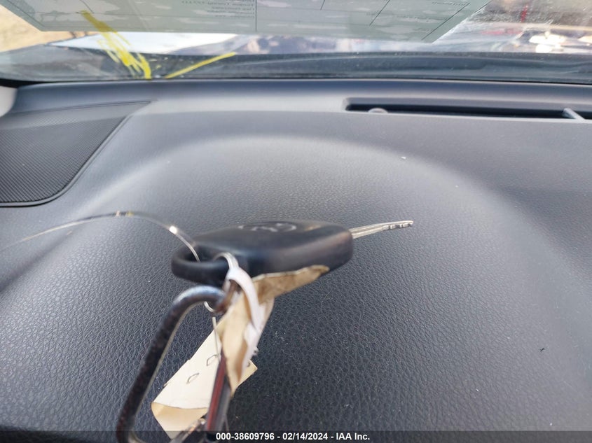 2014 TOYOTA RAV4 XLE - 2T3RFREV6EW152091