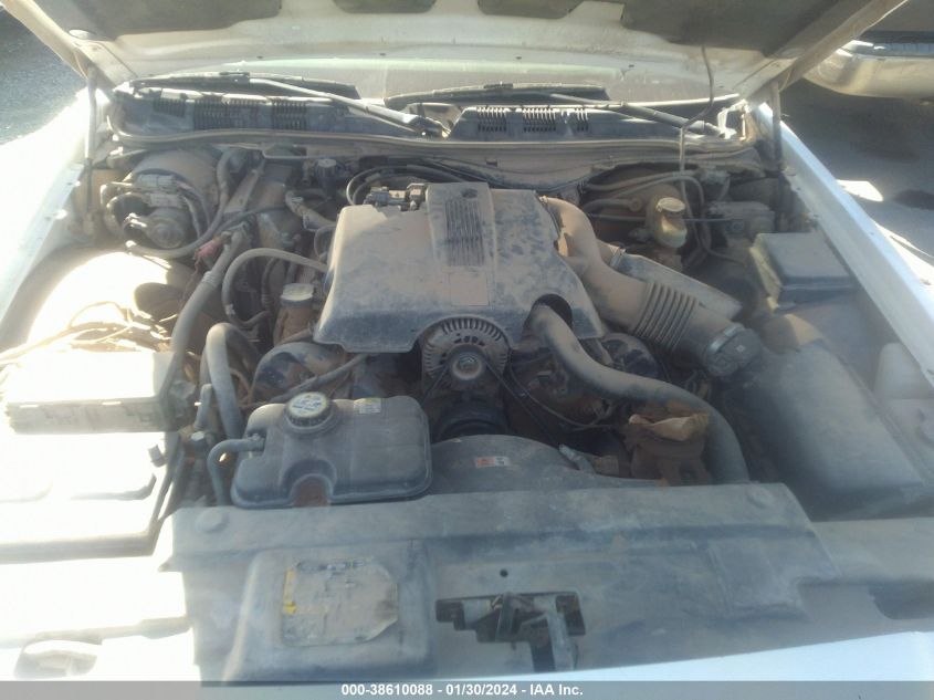 2003 Mercury Grand Marquis Ls Premium/Ls Ultimate VIN: 2MEFM75W23X610068 Lot: 38610088