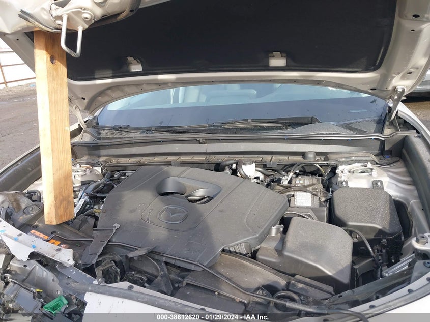 VIN 3MVDMBBM1PM561055 2023 MAZDA CX-30 2.5 S SELECT