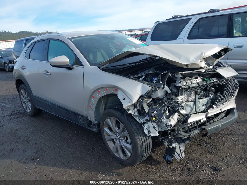 VIN 3MVDMBBM1PM561055 2023 MAZDA CX-30 2.5 S SELECT