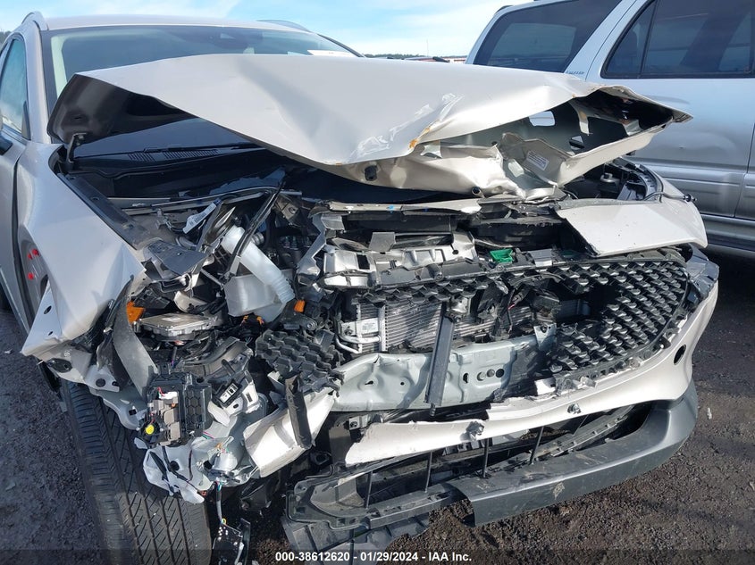 VIN 3MVDMBBM1PM561055 2023 MAZDA CX-30 2.5 S SELECT