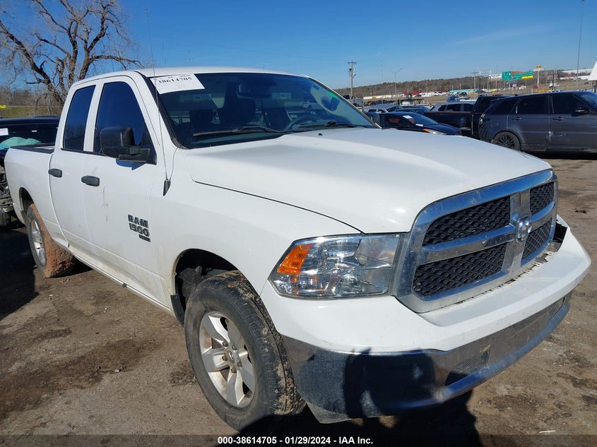 RAM 1500 CLASSIC TRADESMAN QUAD CAB 4X4 "64" BOX 2019