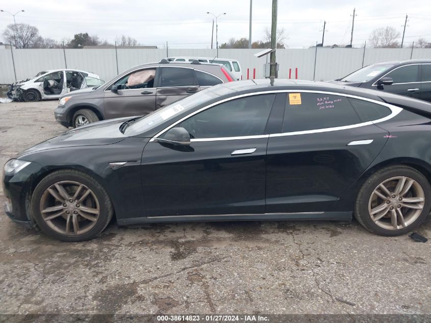 2015 Tesla Model S 70D/85D/P85D VIN: 5YJSA1E23FF116163 Lot: 38614823