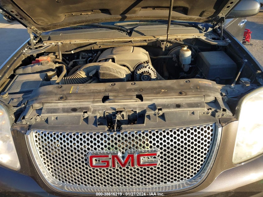 2011 GMC Yukon Xl 1500 Denali VIN: 1GKS2MEF9BR221543 Lot: 38616219