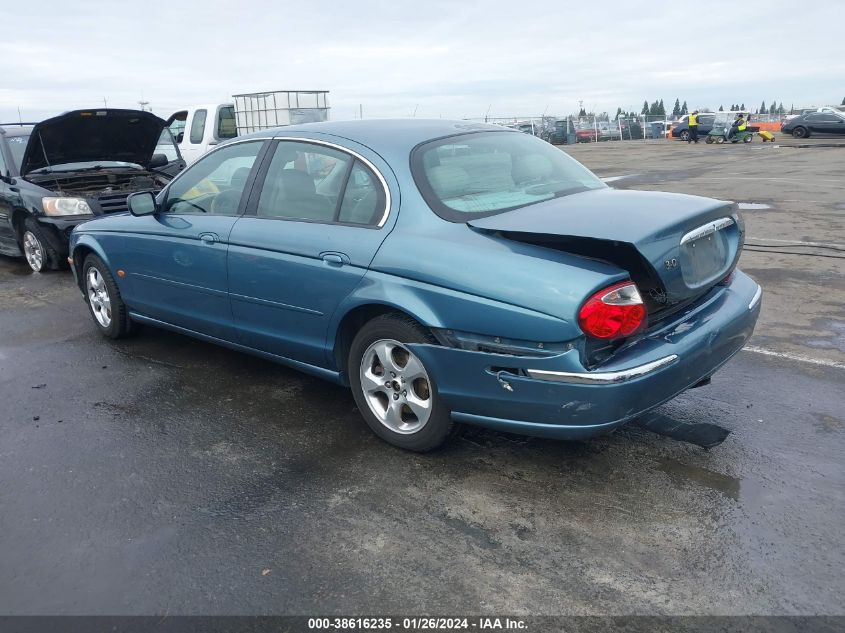 2001 Jaguar S-Type 3.0L V6 VIN: SAJDA01C71FL82549 Lot: 38616235