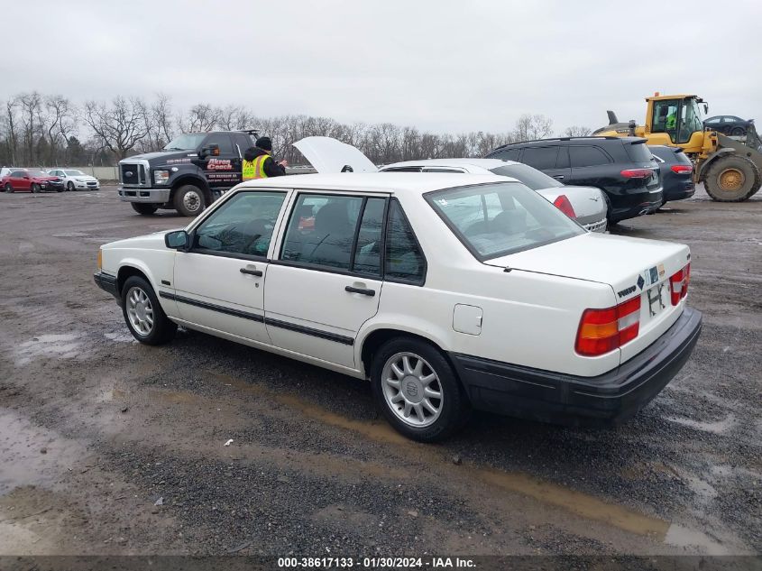 1995 Volvo 940 VIN: YV1JS8317S1202410 Lot: 38617133