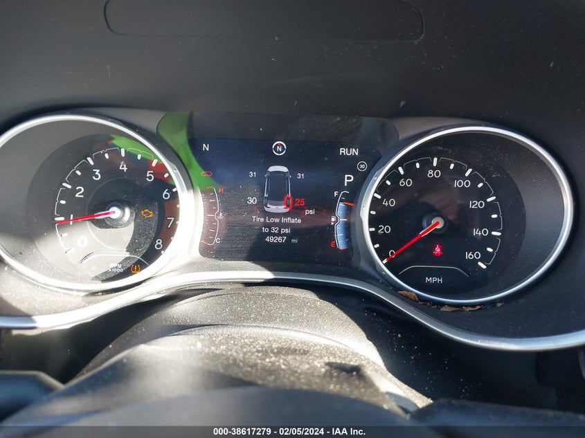 VIN 3C4NJDAB7JT113698 2018 JEEP COMPASS SPORT 4X4