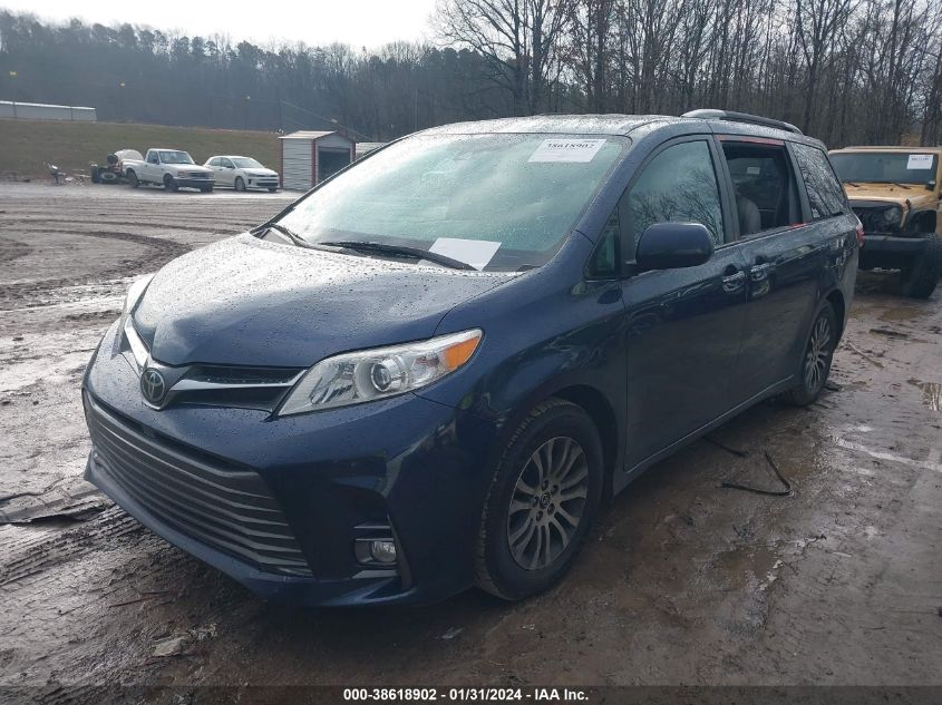 5TDYZ3DC4KS978855 2019 Toyota Sienna Xle 8 Passenger