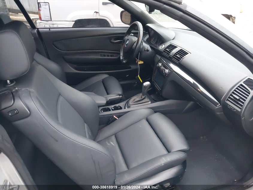 2010 BMW 135I VIN: WBAUN9C52AVK41803 Lot: 38618919