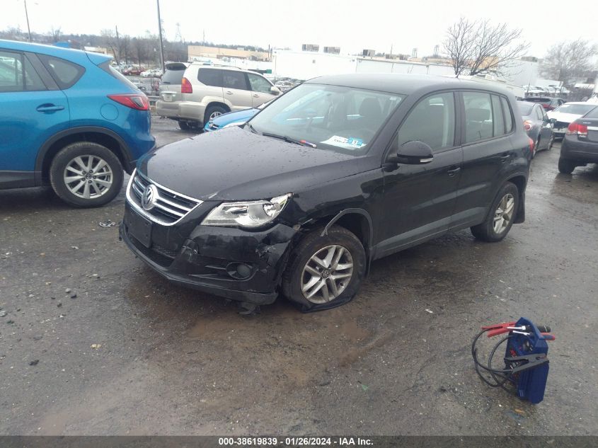 2011 Volkswagen Tiguan S VIN: WVGAV7AXXBW559450 Lot: 38619839