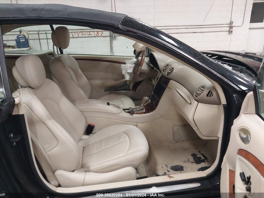 2009 Mercedes-Benz Clk 350 VIN: WDBTK56F69F262677 Lot: 38620284