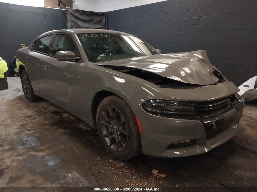 VIN 2C3CDXJG7JH323985 2018 DODGE CHARGER GT AWD