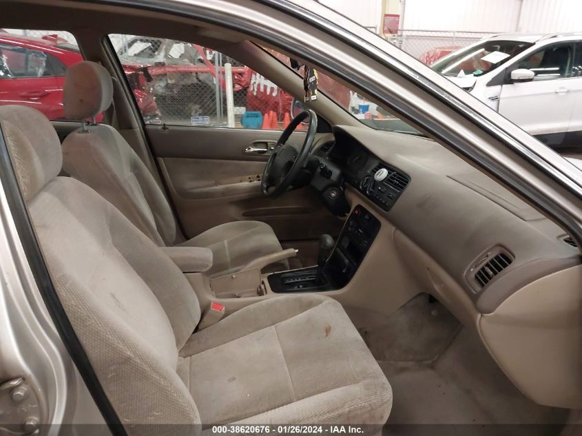 1996 Honda Accord Lx/Ex VIN: 1HGCD5632TA158274 Lot: 38620676